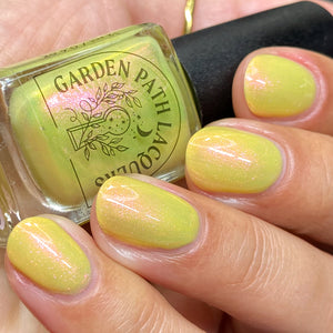 Garden Path Lacquer - Sunshine Days Ahead