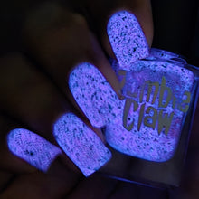 Load image into Gallery viewer, Zombie Claw - The Pink Horde